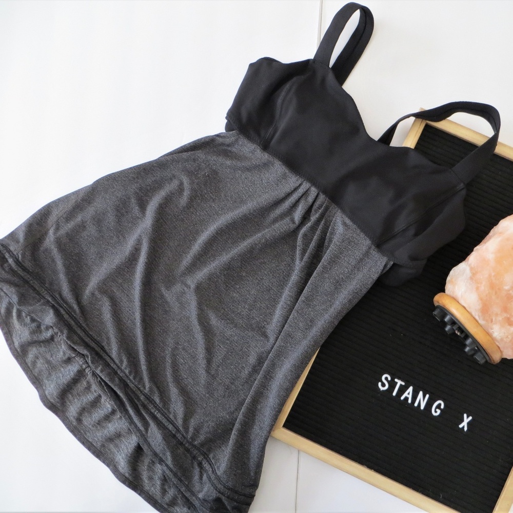 lululemon  black and grey tank top built in bra